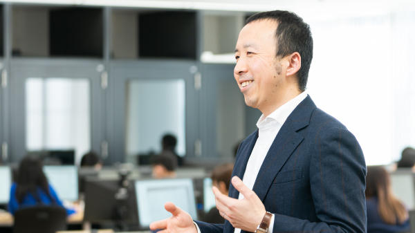 SMCグループ代表西川正起写真
