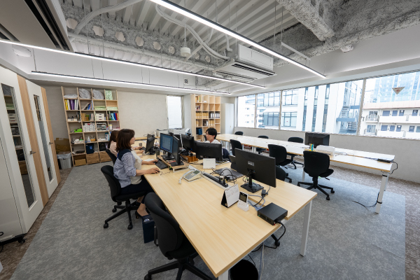 SMCグループ東京オフィス作業